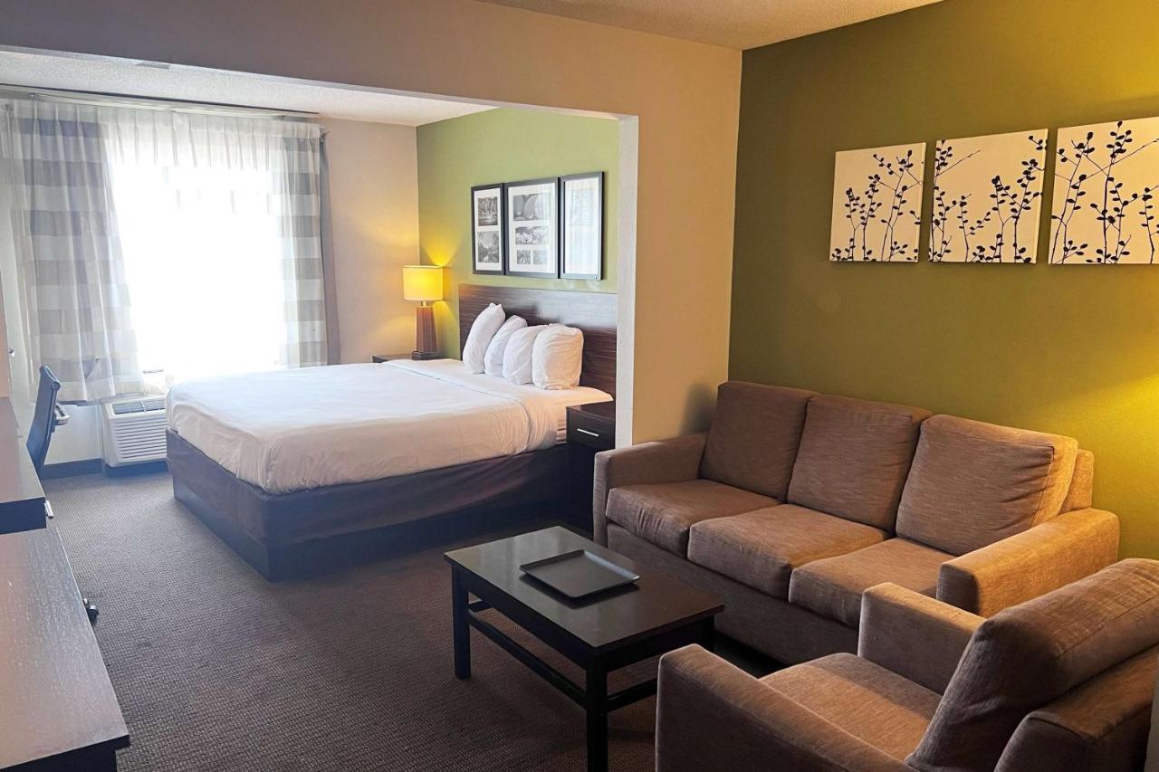 Ramada By Wyndham Ms Hotel